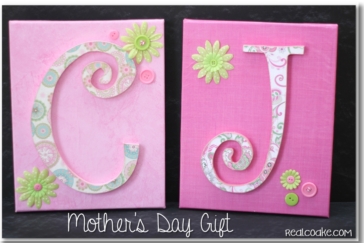 Mother's Day Gift idea of a personalized decorative monogram. #HomeDecor #WallArt #Crafts #Gifts #RealCoake Mother's Day Gift idea of a personalized decorative monogram. #HomeDecor #WallArt #Crafts #Gifts #RealCoake