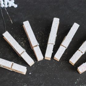 10 Minute Craft Ideas ~ Glitter Clothespins