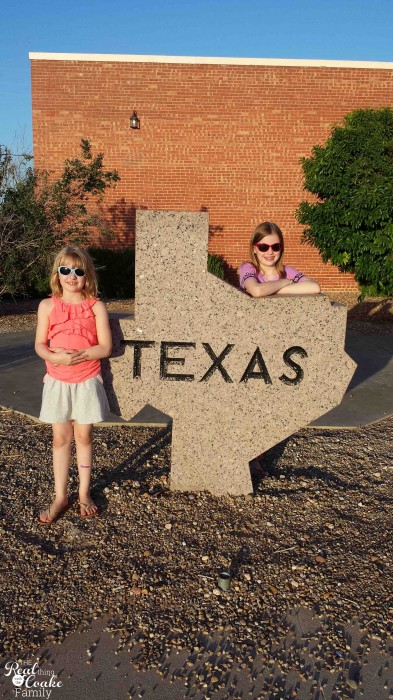 1 mom, 2 kids, 5346 mile road trip with all kinds of fun! Great ideas of places to stop 1 mom, 2 kids, 5346 mile road trip with all kinds of fun! Great ideas of places to stop
