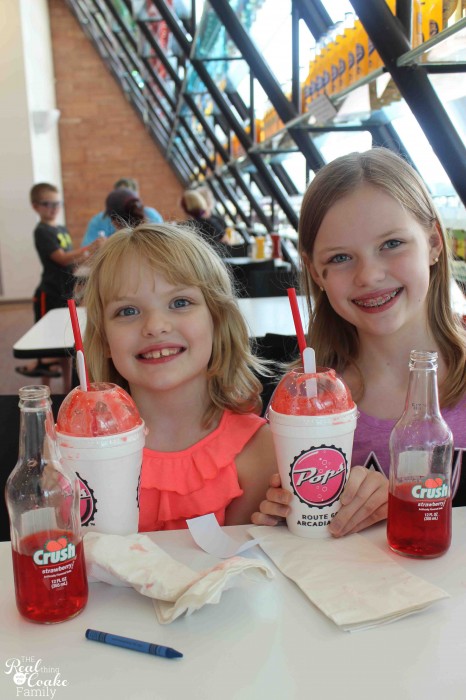 1 mom, 2 kids, 5346 mile road trip with all kinds of fun! Great ideas of places to stop 1 mom, 2 kids, 5346 mile road trip with all kinds of fun! Great ideas of places to stop