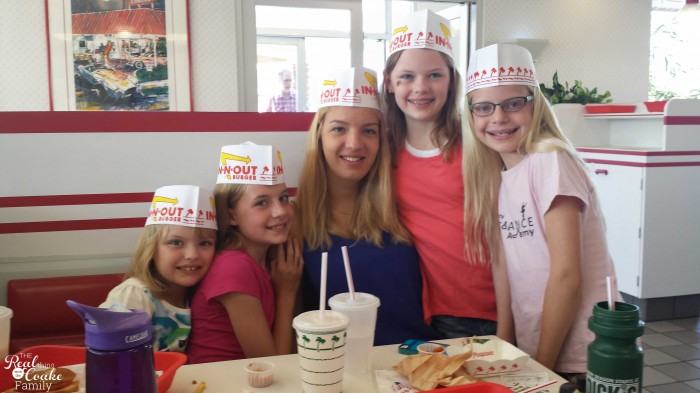 1 mom, 2 kids, 5346 mile road trip with all kinds of fun! Great ideas of places to stop 1 mom, 2 kids, 5346 mile road trip with all kinds of fun! Great ideas of places to stop
