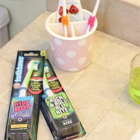 End the Tooth Brushing Battle ~ Make Brushing Teeth Fun!