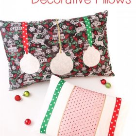 Christmas Decorative Pillows