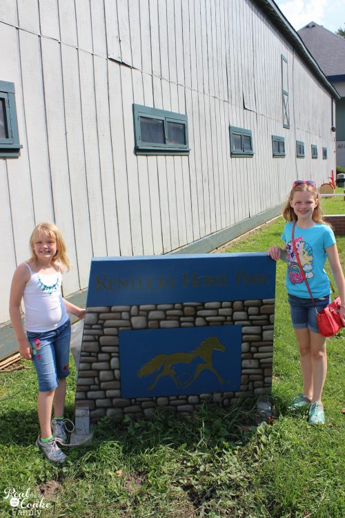 This mom and her two kids went on a 7,000+ mile Family Road Trip. You can not believe all the fun they find and things they do. Amazing! Need to plan some travel like this for next summer. This mom and her two kids went on a 7,000+ mile Family Road Trip. You can not believe all the fun they find and things they do. Amazing! Need to plan some travel like this for next summer.