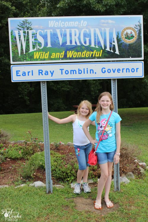 This mom and her two kids went on a 7,000+ mile Family Road Trip. You can not believe all the fun they find and things they do. Amazing! Need to plan some travel like this for next summer. This mom and her two kids went on a 7,000+ mile Family Road Trip. You can not believe all the fun they find and things they do. Amazing! Need to plan some travel like this for next summer.