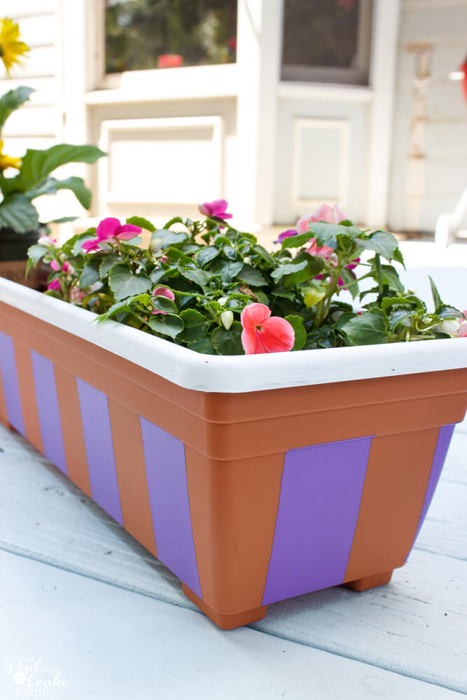 Painting Plastic Flower Pots Add Personality to your Outdoor Space